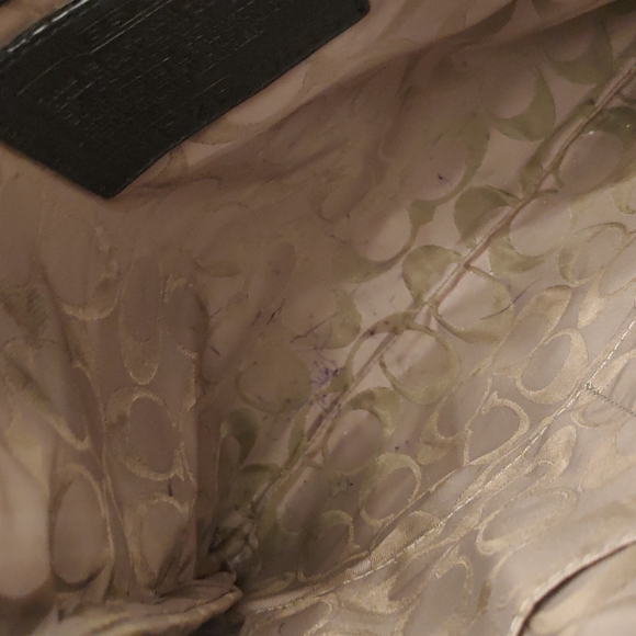 Coach Pebbled Leather Crossbody 9615 - Picture 11 of 16